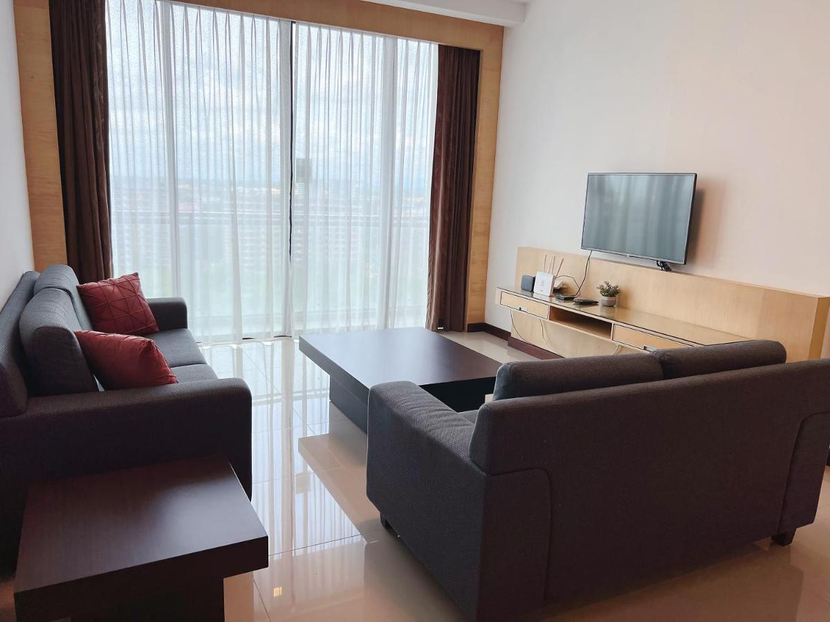 Imperial Grand Suite Apartment Kuching Zewnętrze zdjęcie
