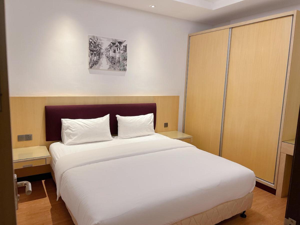 Imperial Grand Suite Apartment Kuching Zewnętrze zdjęcie